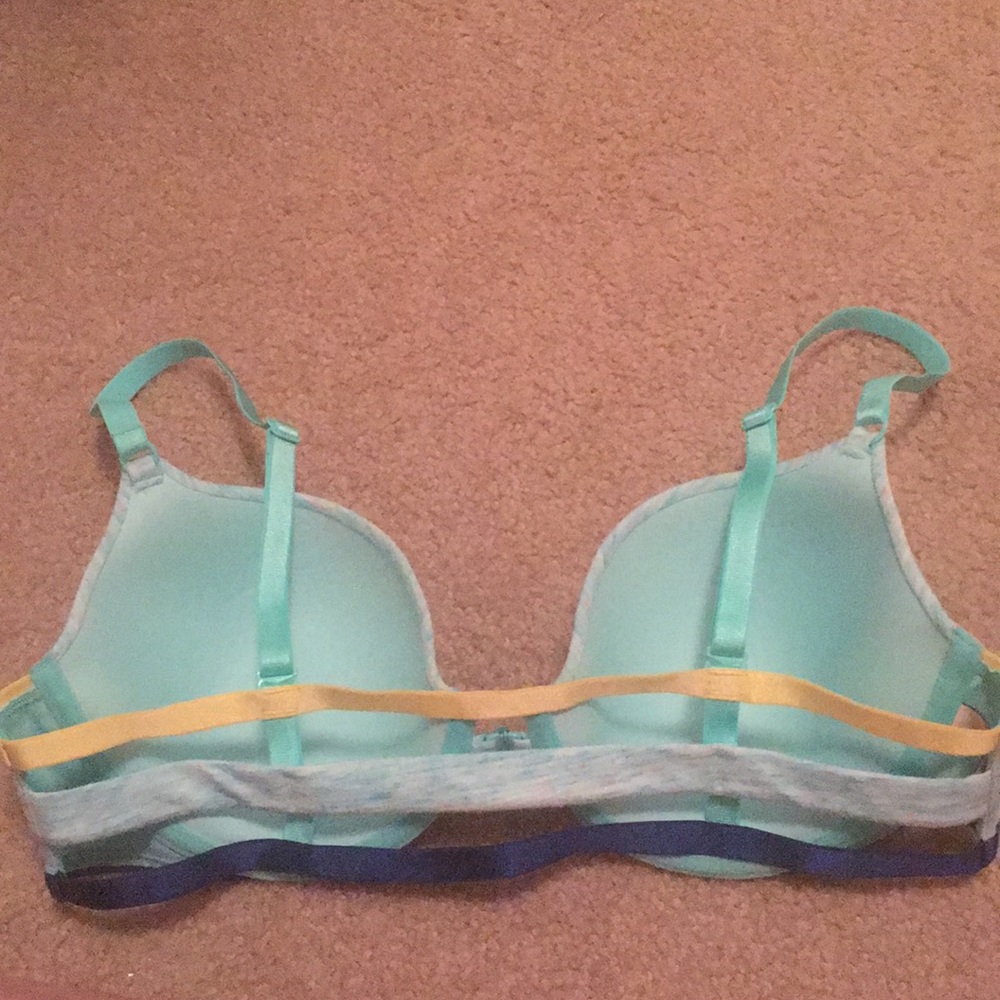 Bra - Picture 2 of 2